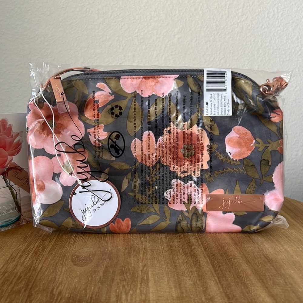 JuJuBe - Whimsical Whisper, Be Quick Wristlet